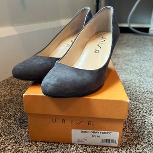 Unisa, dark grey high heels size 9 1/2